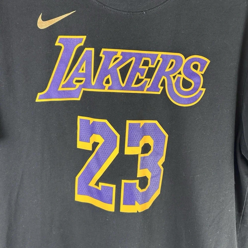 Nike Graphic Tee Lakers LeBron James 23 Crew Neck Short‎ Sleeve NBA XL BV1919